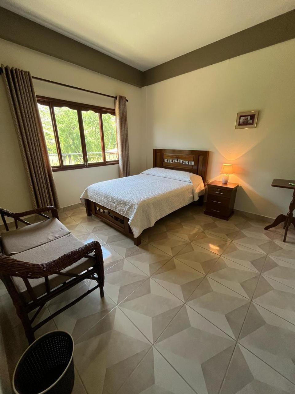 Hostal Dinosaurio Torotoro Kültér fotó