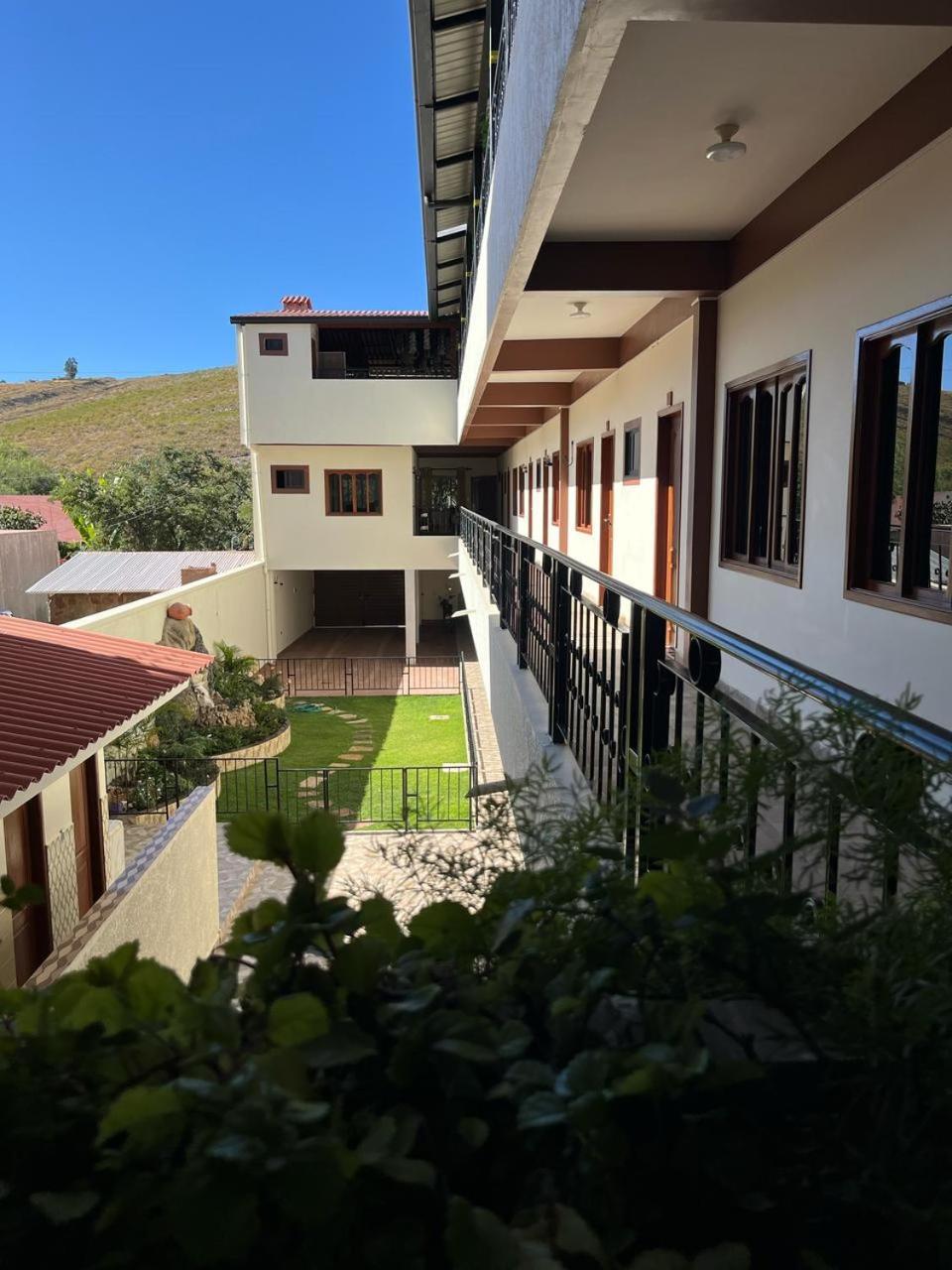 Hostal Dinosaurio Torotoro Kültér fotó